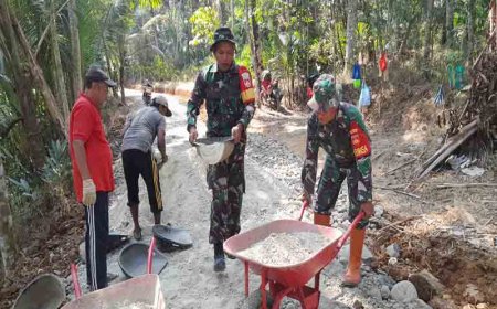 Koramil15 Rakit Bersama Warga Laksanakan Gotong Royong membangun Desa