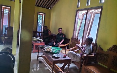 Jalin Silaturahmi Yang Baik, Danramil dan Babinda melaksanakan  Komsos Dengan Tokoh Masyarakat Desa Binaan 